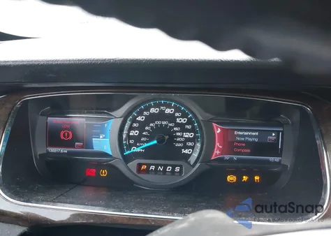 2013 Ford Taurus Limited z USA, uszkodzony, nr VIN 1FAHP2F87DG140783